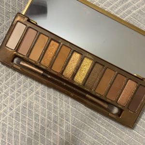 Urban Decay Naked Honey